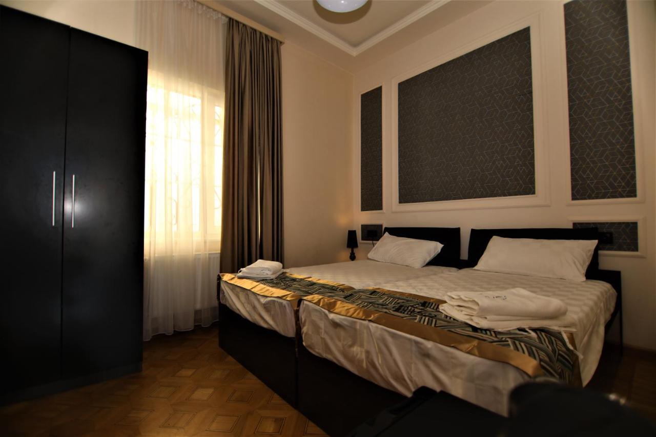 La Casa Hotel Jerevan Exteriör bild